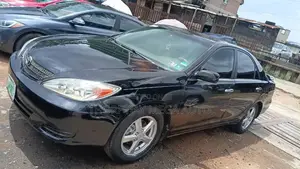 Toyota Camry LE 4dr Sedan (2.4L 4cyl 5M) 2004 Black