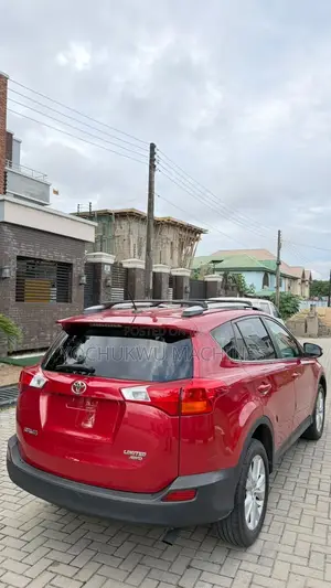 Toyota RAV4 Limited 4dr SUV AWD (2.5L 4cyl 6A) 2014 Red