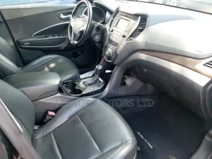 Hyundai Santa Fe 2017 Black