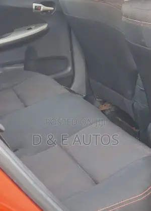 Toyota Corolla S Special Edition 4dr Sedan (1.8L 4cyl 4A) 2013 Orange