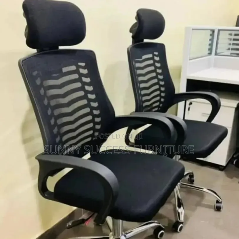 Star Legs Victory Chair