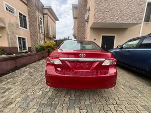 Toyota Corolla 2011 Red