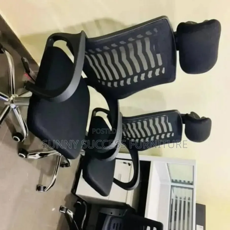 Victory Chair With Armrest, Headrest and Back Rest
