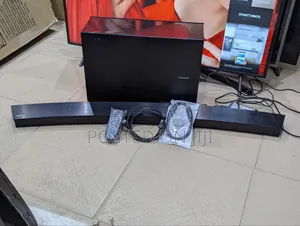 Samsung 6.1Ch Bluetooth Wireless Curved Soundbar X Deep Bass