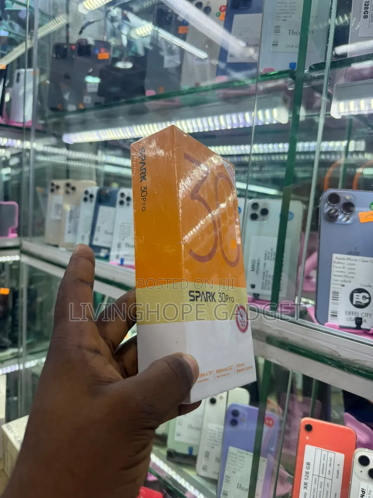 New Tecno Spark 30 Pro 256 GB