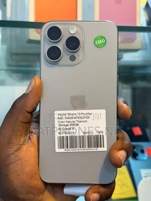 Apple iPhone 15 Pro Max 256 GB