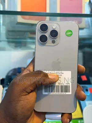 Apple iPhone 15 Pro Max 256 GB
