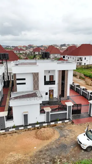 4bdrm Duplex in Heliu Estate, Enugu for sale