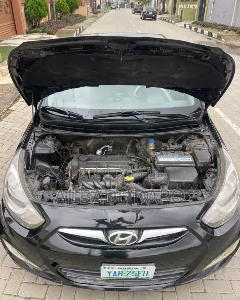 Hyundai Accent 2014 Black