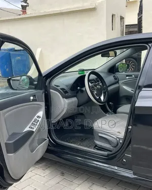 Hyundai Accent 2014 Black