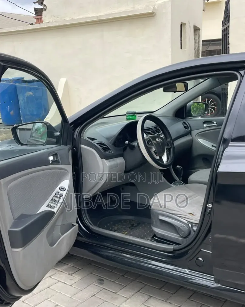 Hyundai Accent 2014 Black