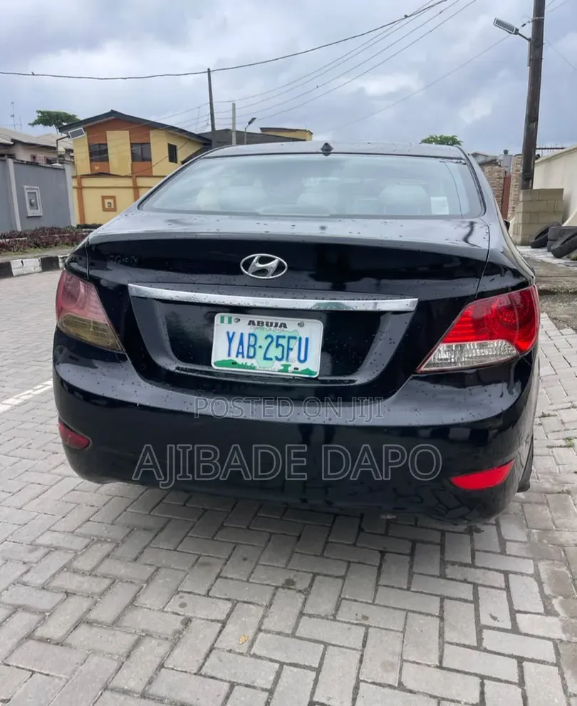 Hyundai Accent 2014 Black