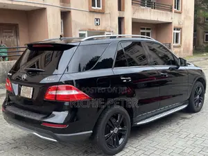Mercedes-Benz M Class ML350 4MATIC 4dr SUV AWD (3.5L 6cyl 7A) 2015
