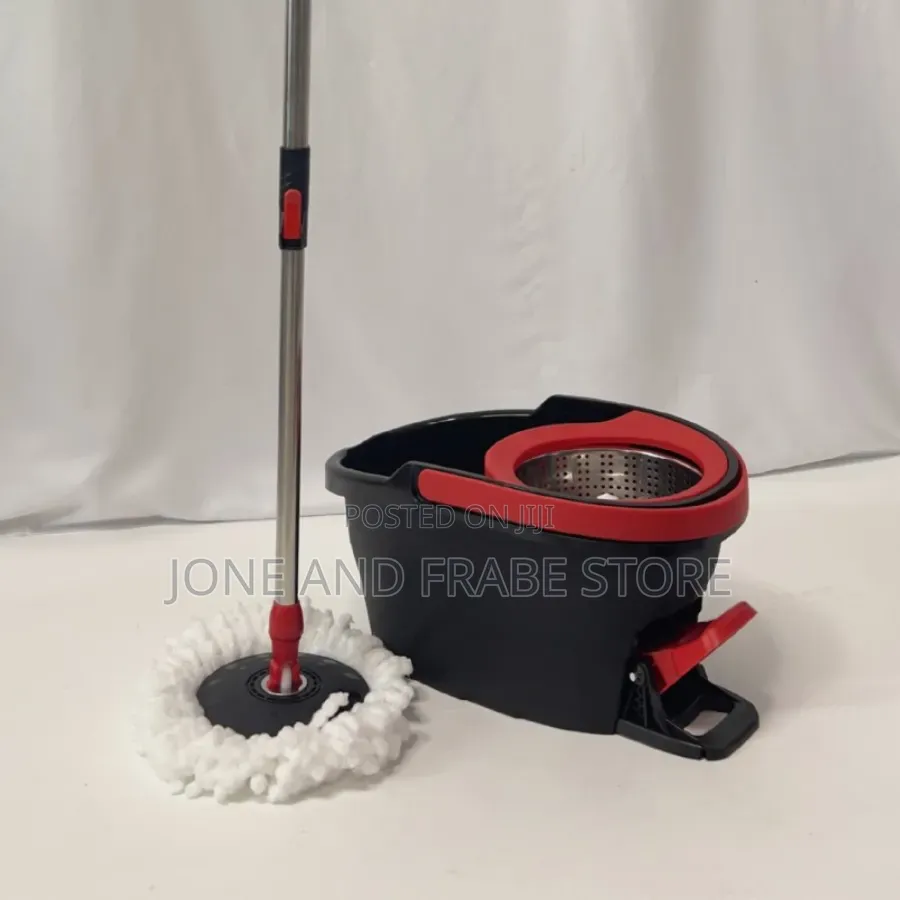 Foot Pedal-Operated Rotating Spin Mop Bucket Set