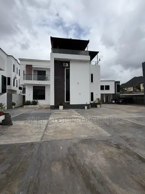 5bdrm Duplex in Independence Layout, Enugu for sale