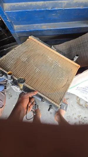 Radiator Nissan Micra 2005