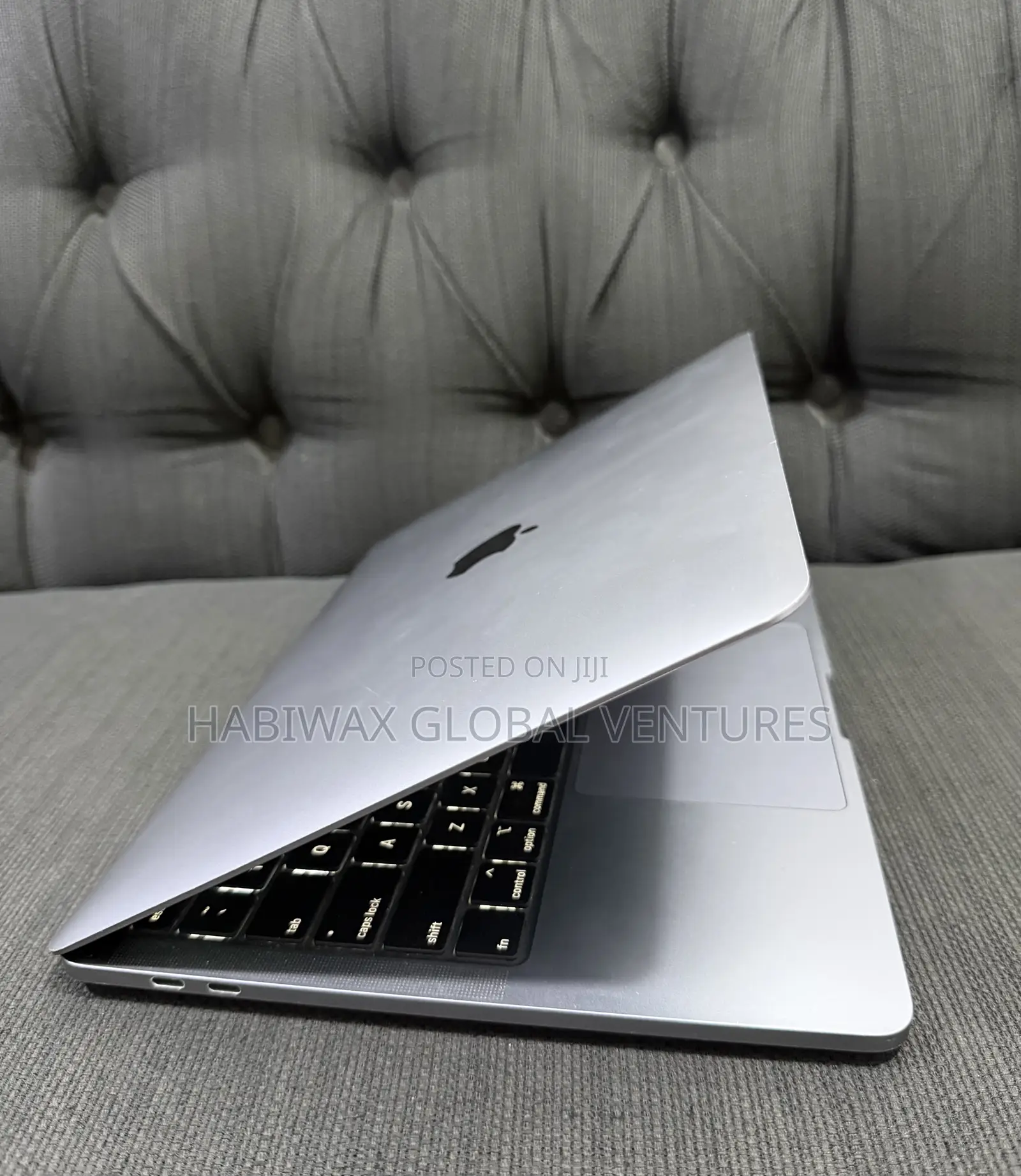 Laptop Apple MacBook Pro 2020 16GB Intel Core i7 SSD 512GB