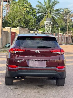 Hyundai Tucson 2016 Burgundy