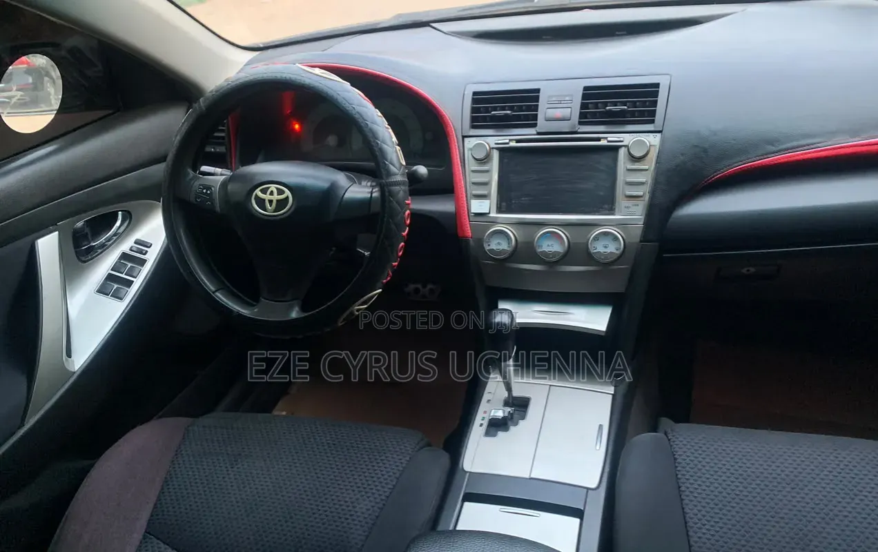 Toyota Camry 2011 Gray
