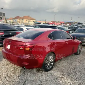 Lexus IS 250 2008 Red