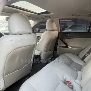 Lexus IS 250 2008 Red