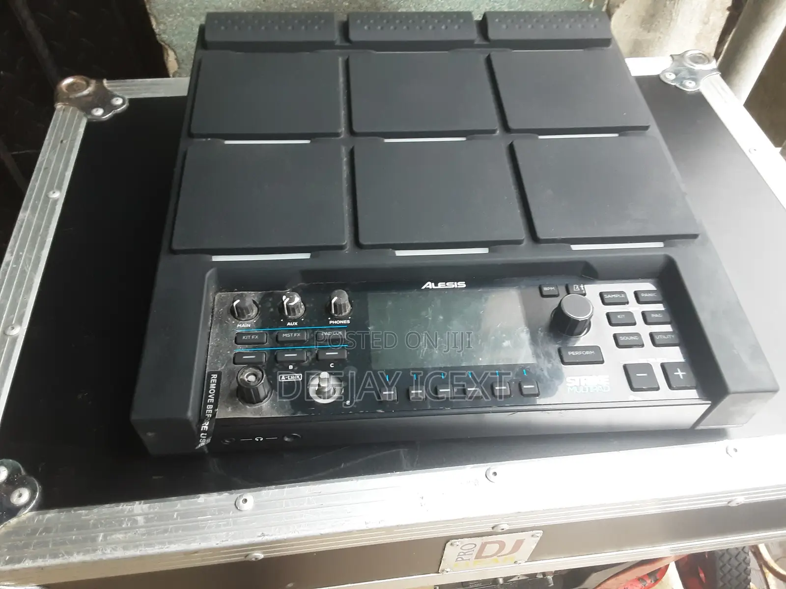 Alesis Strike Multipad(Drum Pad)