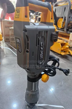 Ingco 1700W Industrial Demolition Breaker (Model PDB17008),