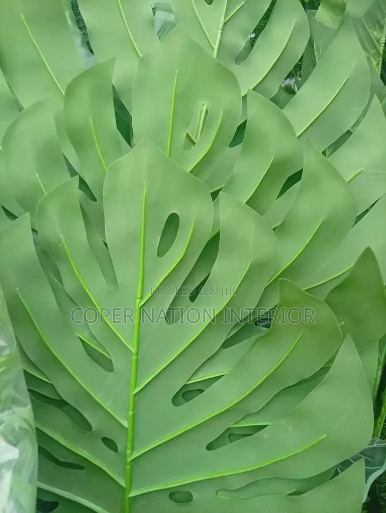 High Quality Authentic Artificial Flower