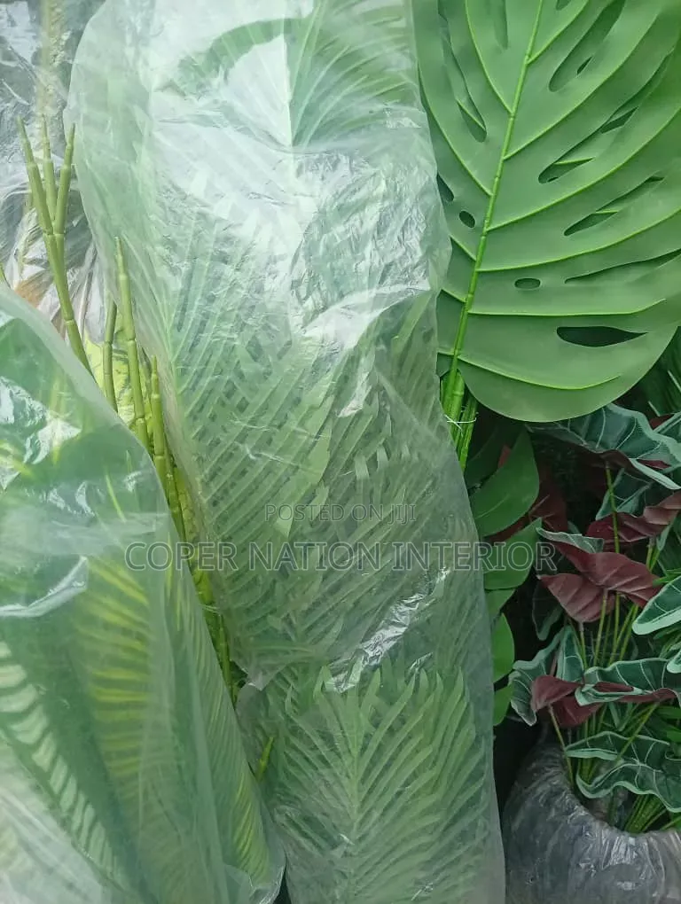 High Quality Authentic Artificial Flower