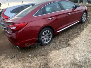 Hyundai Sonata 2015 Red