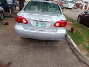 Toyota Corolla 2004 Silver