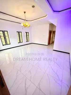 Mini Flat in Ikota for rent