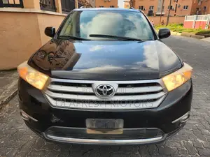 Toyota Highlander Limited 2012 Black