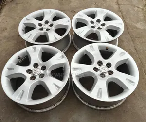 16inches for Toyota Corolla Factory Filed Available in Sstock
