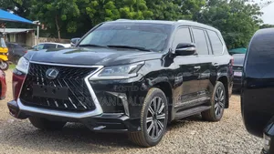 Lexus LX 2017 Black