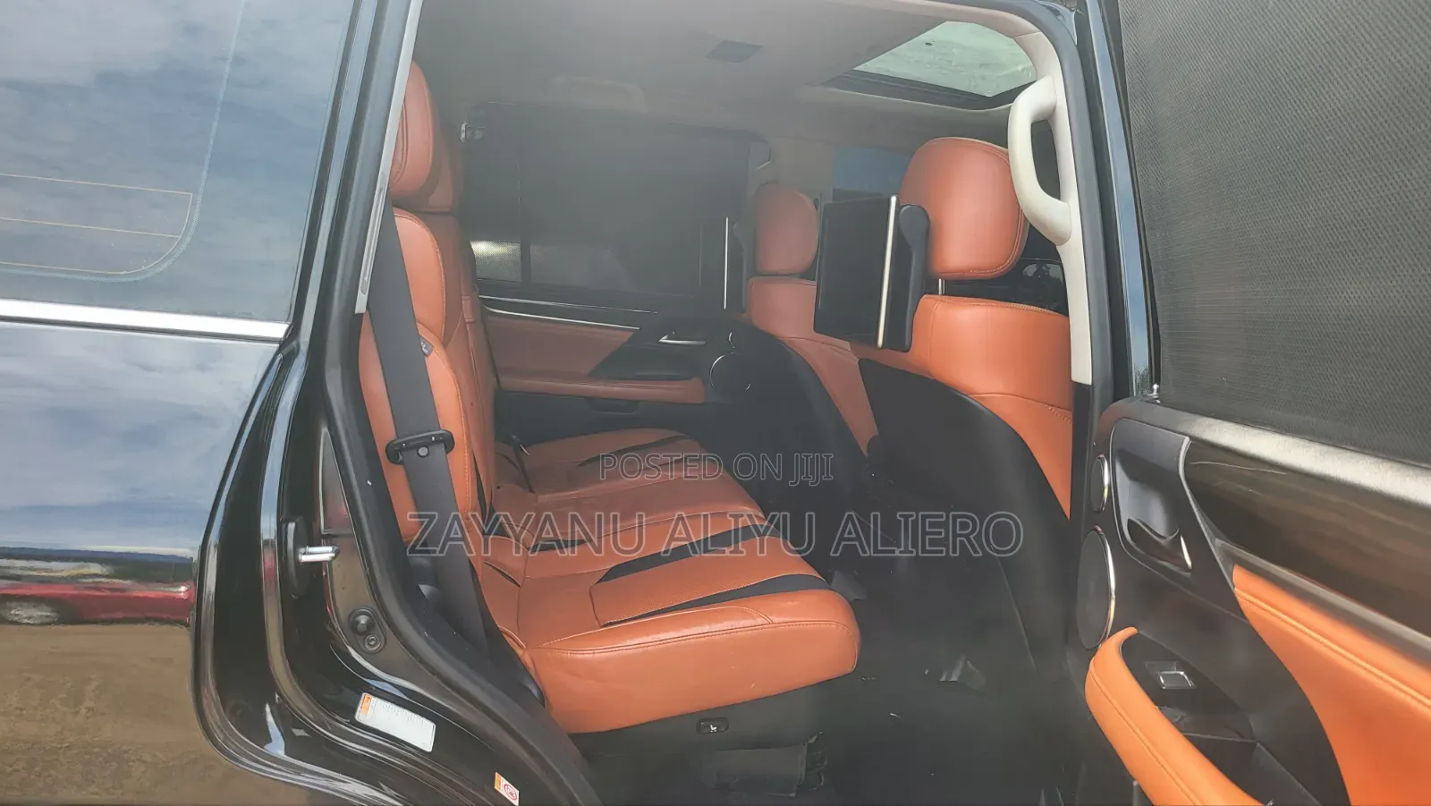 Lexus LX 2017 Black