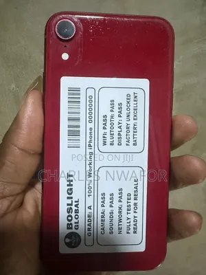 Apple iPhone XR 64 GB Red