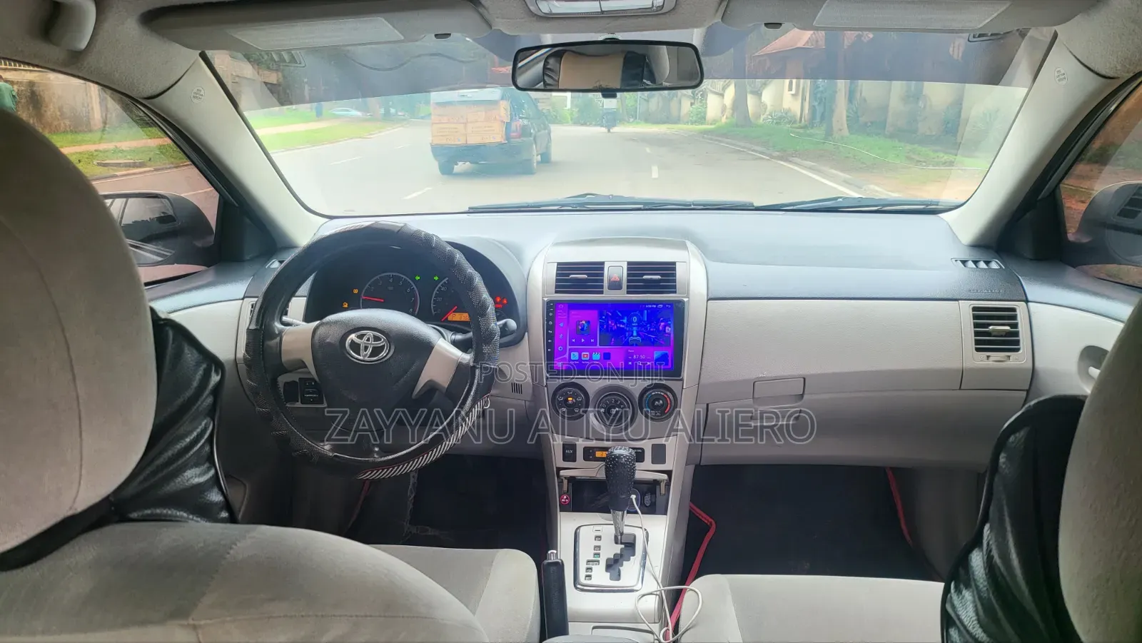 Toyota Corolla 2012 Silver