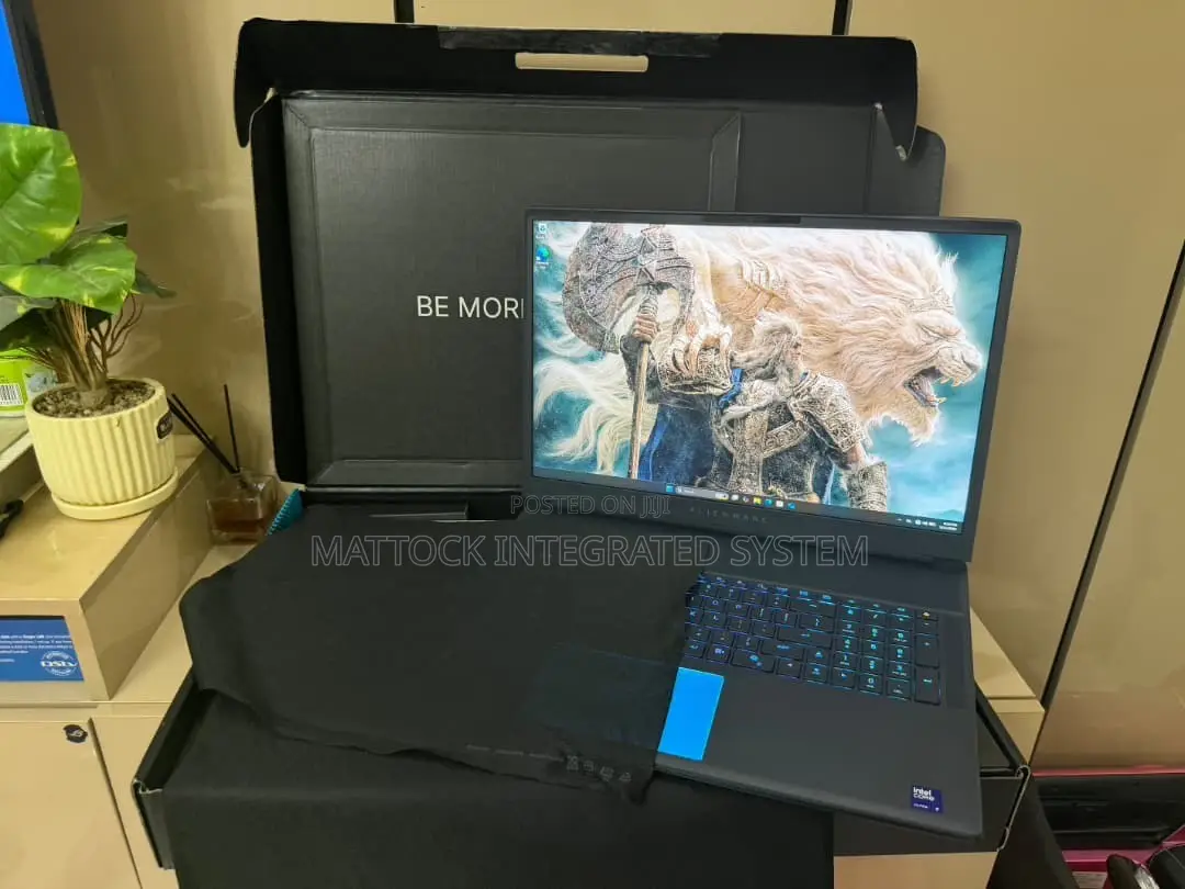 Laptop Dell 64GB Intel Core Ultra 9 SSD 2T