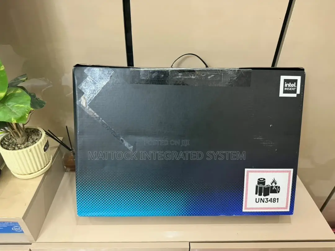 Laptop Dell 64GB Intel Core Ultra 9 SSD 2T