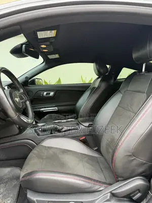 Ford Mustang GT 2021 Black