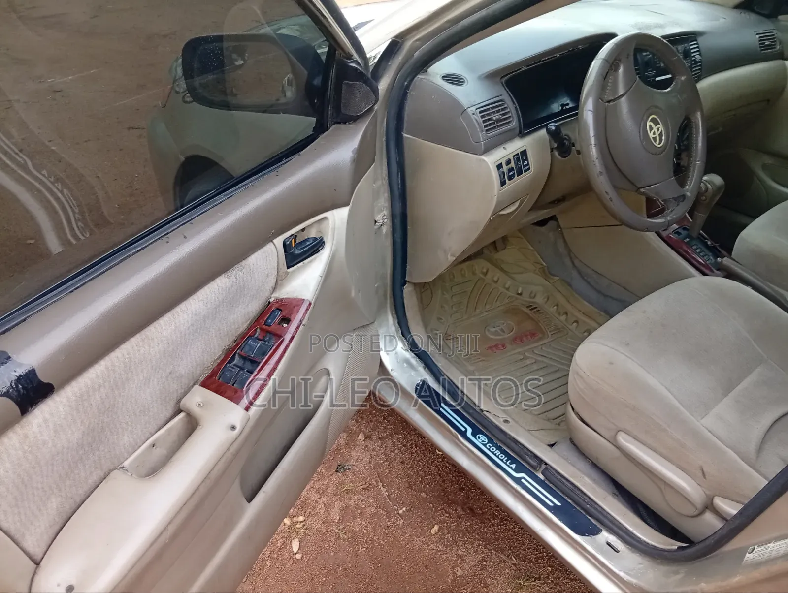 Toyota Corolla LE 2006 Gold