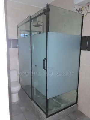 Glass Shower Cubicle