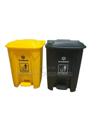 40liters Quality Plastic Pedal Waste Bins With a Foot -Operated