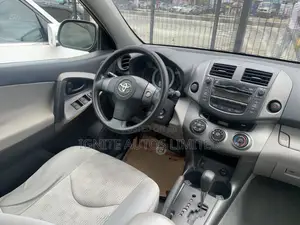 Toyota RAV4 3.5 Limited 2011 Gray