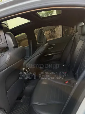Mercedes-Benz C300 2022 Silver