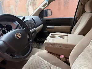 Toyota Tundra CrewMax 2011 Black