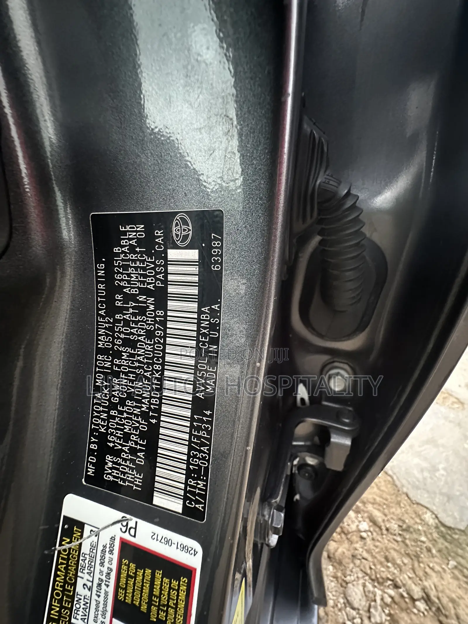 Toyota Camry Hybrid LE 2012 Gray