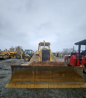 Powerful CAT D6 Bulldozer Ready for Hire in Lagos—Call/WhatsApp Now