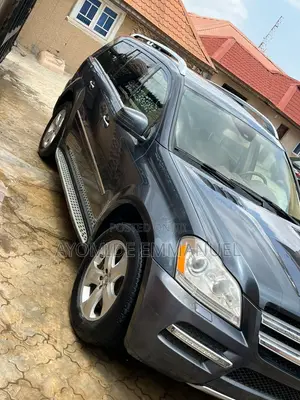 Mercedes-Benz GL-Class GL 450 2012